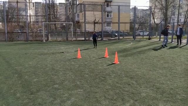 Футбольная тренировка на карантине! смотреть онлайн