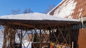 ПРОСТОЕ приспособление для ЧИСТКИ СНЕГА С КРЫШИ СВОИМИ РУКАМИ