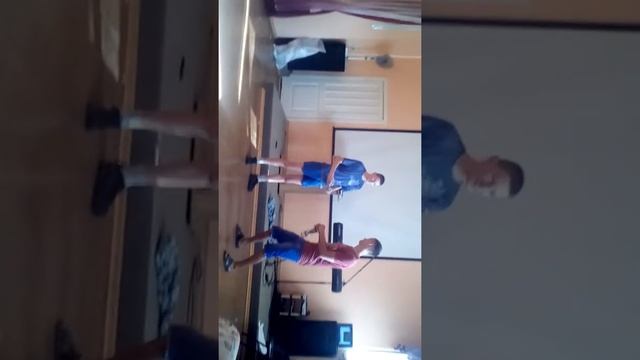 Первый раз услышали сказку и давай придумывать до неё движения смотреть онлайн