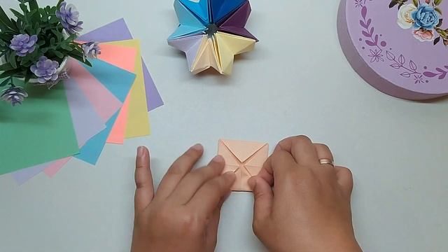 Бумажный антистресс трансформер из сердечек / Paper anti-stress from hearts смотреть онлайн