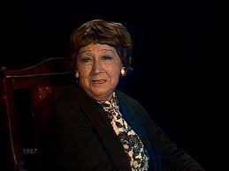 Актриса Рина Зеленая (1901-1991) читает отрывок из повести Рэя Брэдбери «Вино из одуванчиков», 1978