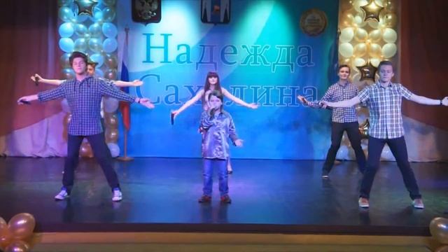 КРАВЦОВ ИВАН и АНСАМБЛЬ "КОНТРАСТ" - "БРОДЯЧИЕ АРТИСТЫ" смотреть онлайн