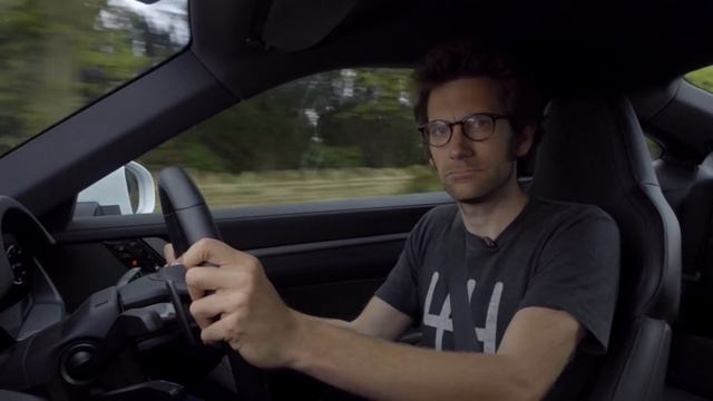 NEW Porsche 911 (992): Your Questions Answered | Carfection + смотреть онлайн