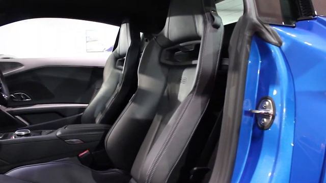2015 Audi R8 V10 Plus смотреть онлайн