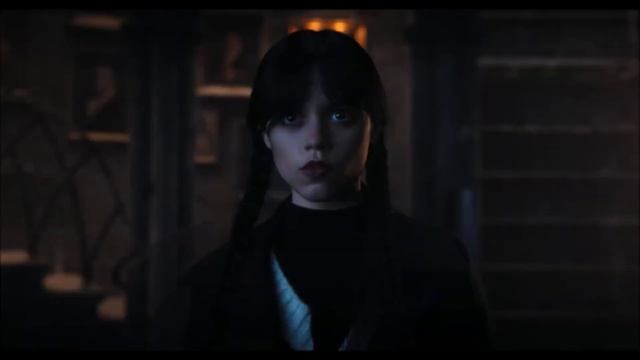 ГДЕ СНИМАЛИ СЕРИАЛ УЭНСДЕЙ? 5 МЕСТ ГДЕ БЫЛ СНЯТ СЕРИАЛ!!! смотреть онлайн