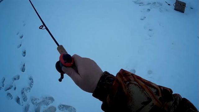 Зимняя ловля на подтяг,покаток смотреть онлайн