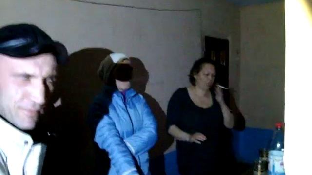 Курение на общей лестничной площадке смотреть онлайн