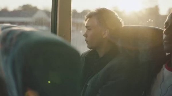 Al lado de un asesino Pelicula Completa Español Latino