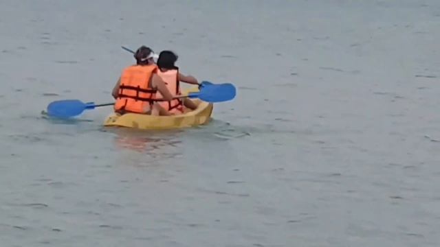 Sai Kaew Beach Pattaya: вновь посещяем военный пляж после 10 месяцев закрытых границ смотреть онлайн