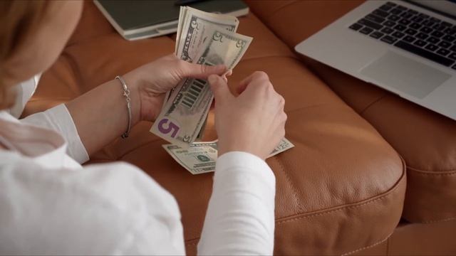 КАК ЭКОНОМИТЬ ДЕНЬГИ | Как научиться жить в плюс чтобы обеспечить себе безбедную старость смотреть онлайн