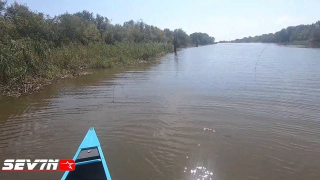 4 Years and The kayak is BACK REDFISHING PAC смотреть онлайн