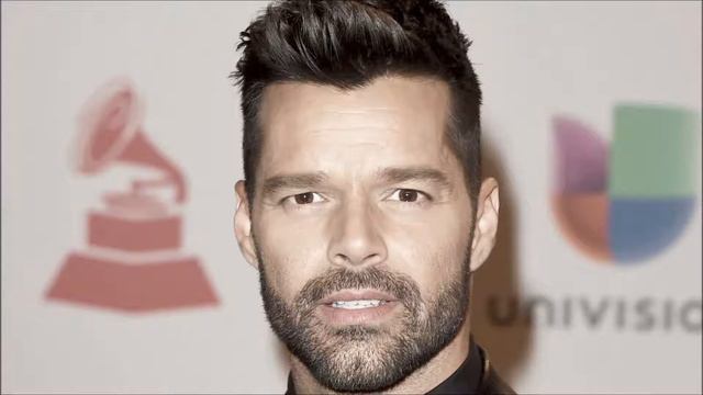 Ricky Martin - Livin la Vida Loca for french horn смотреть онлайн