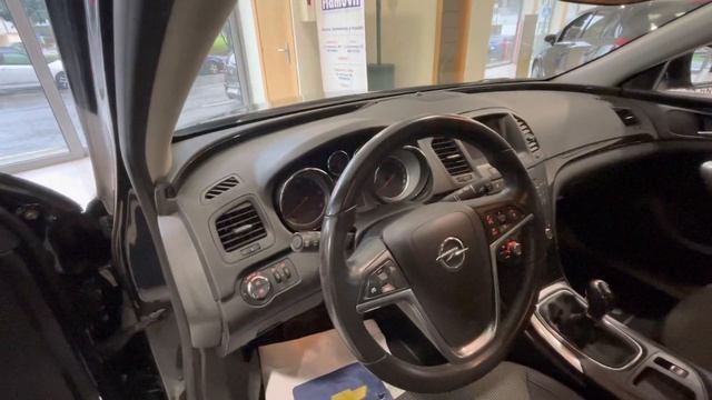 Opel Insignia Cosmo 131cv CDTi смотреть онлайн