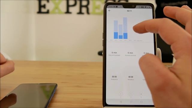 Xiaomi Amazfit GTR - TRES belle, facile à utiliser, efficace mais avec un mais смотреть онлайн