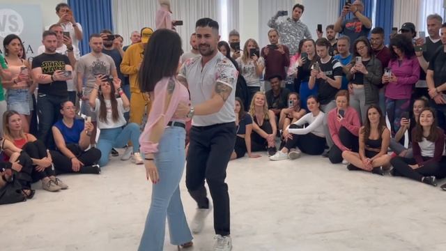 Kike Y Nahir Sensual Dance / A Thousand Years 2022