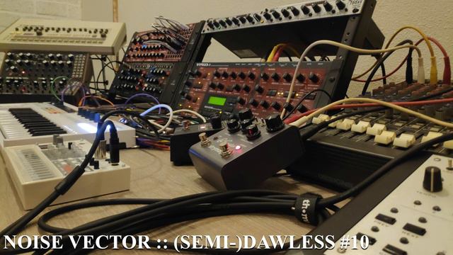 Noise Vector :: (semi-)Dawless Techno #10 [909, DFAM, Model D, KSP, Ableton, Volca, Mackie 1604] смотреть онлайн
