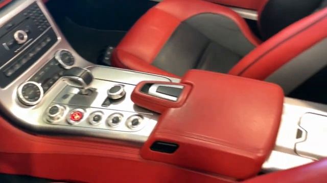 2012 Mercedes Benz SLS AMG Roadster смотреть онлайн