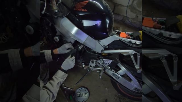 снятие генератора на honda cbr 929rr смотреть онлайн