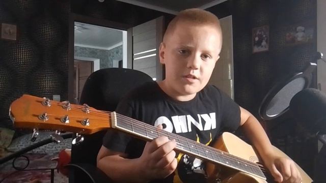 как научится играть на гетаре ( урок 1) смотреть онлайн