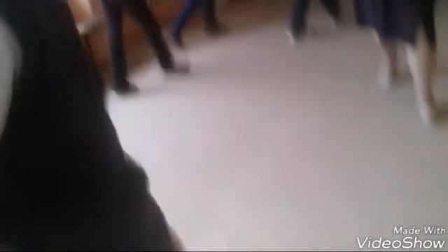 Школьные танцы, супер удар и удар маленьким пальцем( что то пошло не так) смотреть онлайн