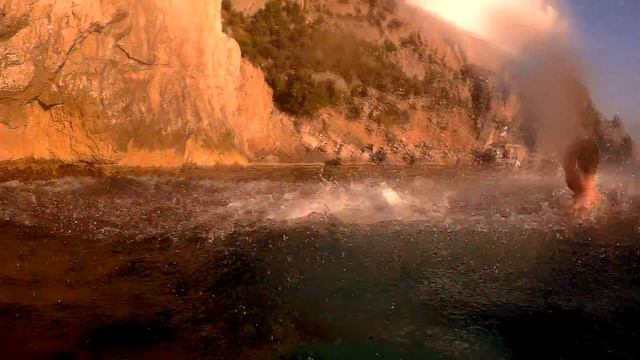 Крым Прыжки в воду смотреть онлайн