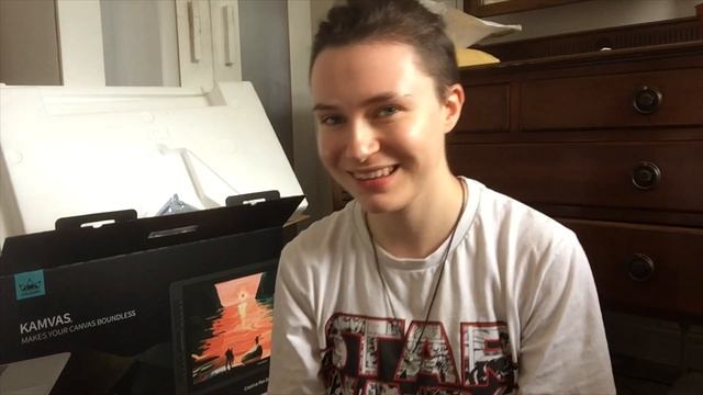 Unboxing With Tabby: Huion Kamvas 22 Pro! смотреть онлайн