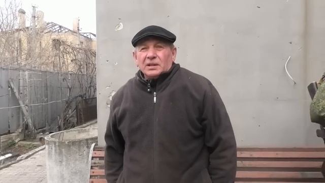 Помощь жителям Песок смотреть онлайн