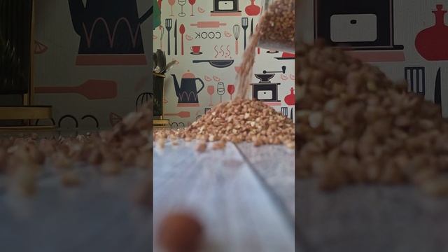 Вкусный Обед или Ужин.Готовлю ГРЕЧКУ в казане.Просто и Вкусно #рек#гречкавказане#рекомендации смотреть онлайн