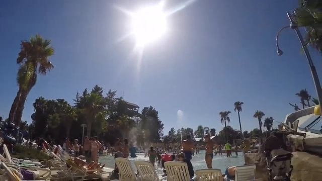 CAMBRILS, SPAIN | family holiday: water park & boat trip смотреть онлайн