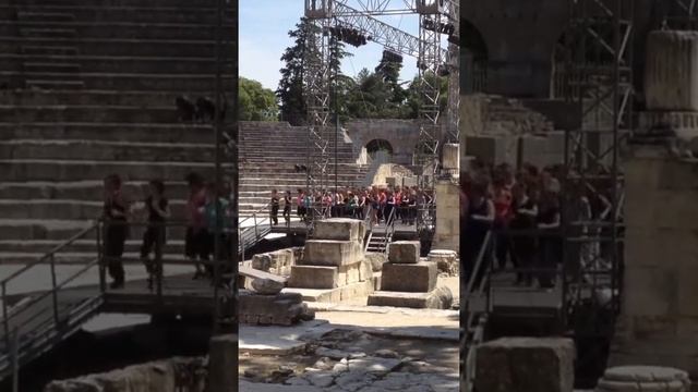 АНТИЧНЫЙ МУЗ ТЕАТР [АРЛЬ] [ARLES] #Shorts смотреть онлайн