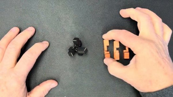 Burr Puzzle No. 305 Solution (mini puzzle)