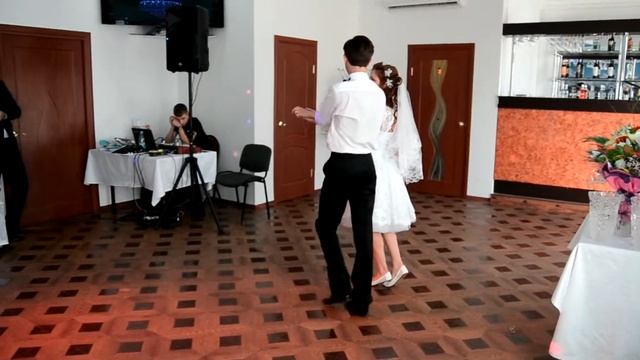 Свадебный танец смотреть онлайн