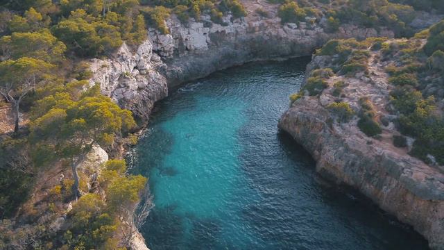 Explore Cala Pi смотреть онлайн