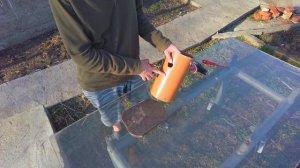 Очень простая дуплянка для птиц из пластиковой канализационной трубы