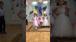 Бумажный самолётик детства