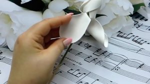 ИНТЕРЬЕРНЫЕ ТЮЛЬПАНЫ ИЗ ФОАМИРАНА БЕЗ МОЛДА ЗА 10 МИНУТ, МК/DIY//ИДЕЯ ВЕСЕННЕГО ДЕКОРА