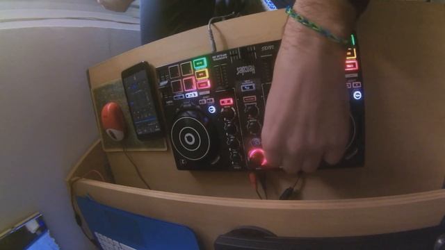 Hercules DJ Control Inpulse 200 & Virtual DJ + V. DJ Remote (p.3) смотреть онлайн