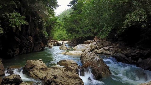 Amazing Drone Video Of Colombia W/Relaxing Music (1080pHD) смотреть онлайн