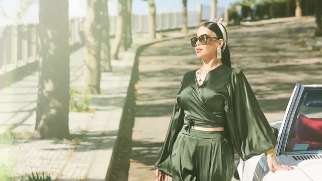 Layal Abboud Wa Min Al 7ob Ma Katal (Official Music Video) | ليال عبود ومن الحب ما قتل смотреть онлайн