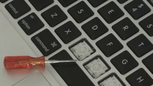 Removing The Key Caps On A Macbook Air 2011/2012 The Correct Way