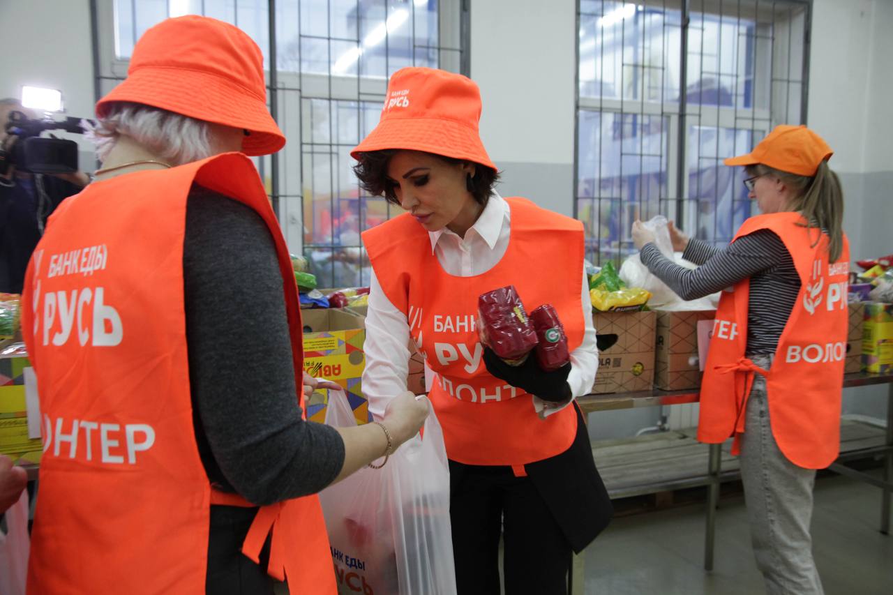 Банк Еды «Русь» в Челябинской области сформировал 500 продуктовых наборов смотреть онлайн