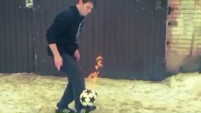 Тест горения мяча. Test burning the ball (каскадеры, firegel) смотреть онлайн