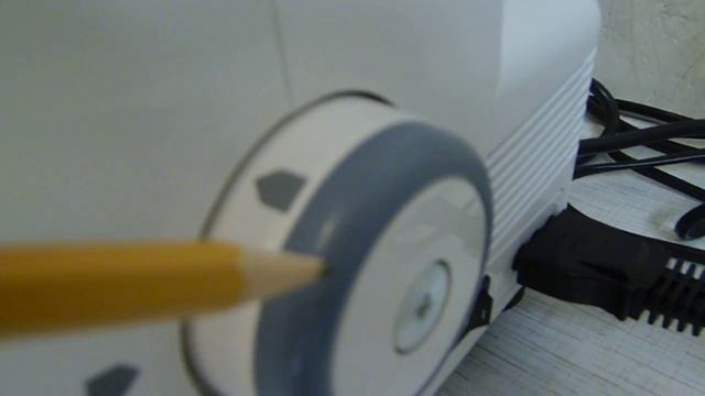 Видеообзор оверлока JANOME MyLock 784 Часть 1 смотреть онлайн