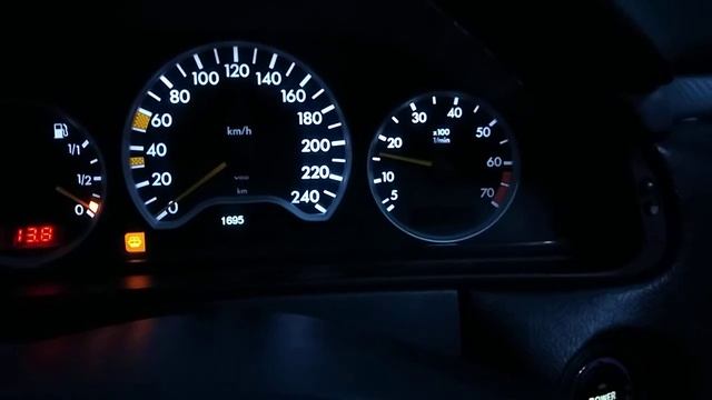 W210 Перехват сигнала RPM смотреть онлайн