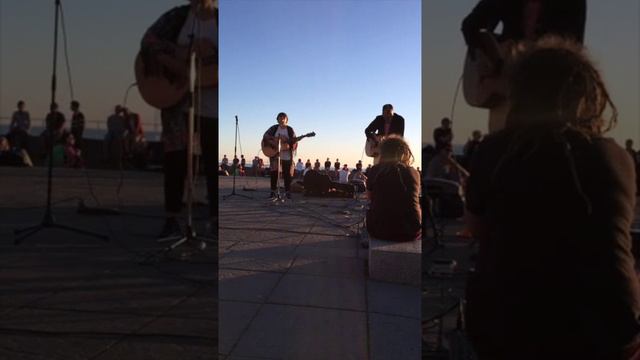 People help the people cover at Good Night Sun 1/7 2015 смотреть онлайн