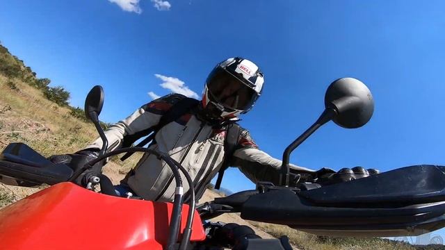 GasGas SM 700 - Трепач на спортни мотори