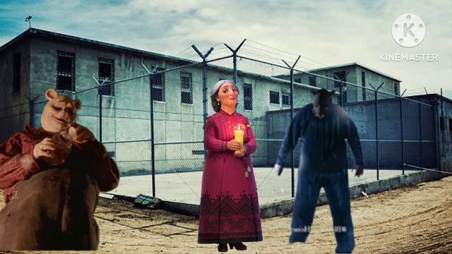 Blood and Honey Pooh & Blood and Honey Piglet Break Abuela out of Prison/GROUNDED! смотреть онлайн