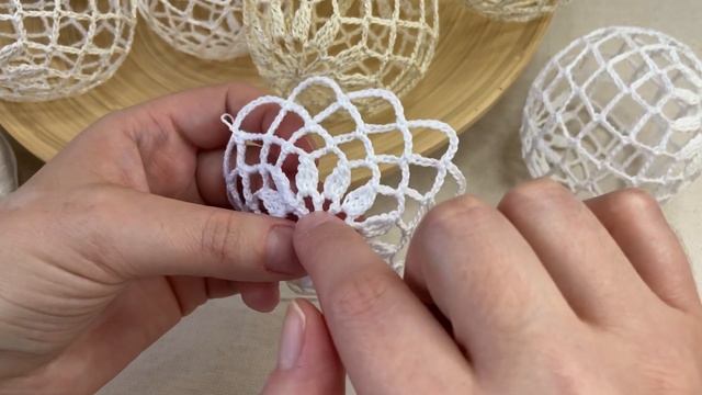 Новогодний шарик крючком и блокировка. Christmas ball crochet. смотреть онлайн