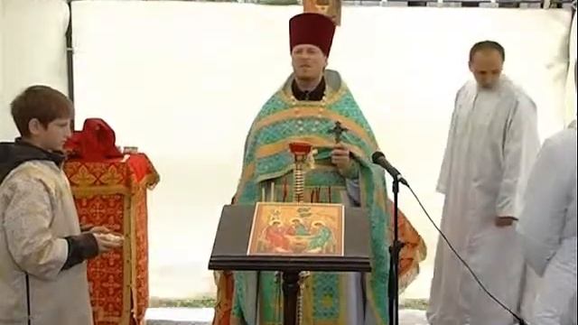 Первая Божественная литургия в деревне Хатежино смотреть онлайн