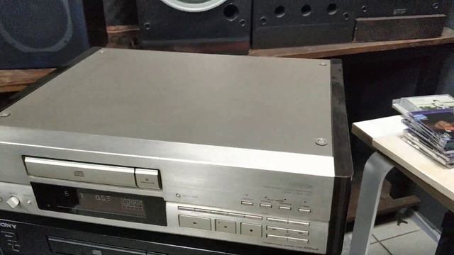 SONY TA-F555esX + SONY CDP-555esA шикардос + шикардос получается ....... смотреть онлайн
